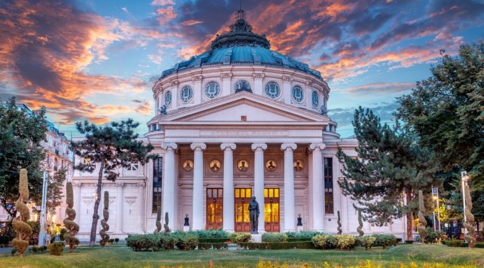 Quod maxime placeat facere